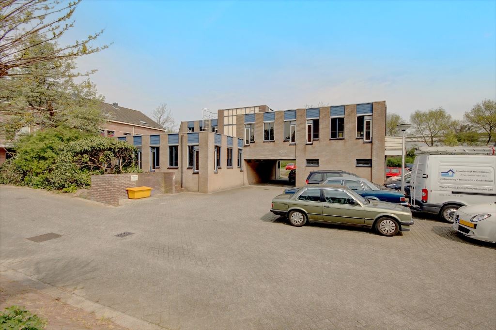 MaartenLeschot's tweet image. Nieuwe opdracht #Multiprop in #Zeist: transformatie middels een opbouw naar 15 betaalbare huurappartementen in de wijk Crosestein: fundamentum-realestate.com/portfolio/cros…