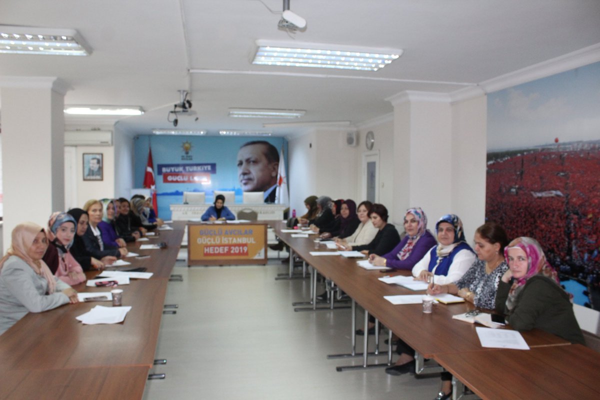 akkadinavcilar's tweet photo. Başkanımız Sn. @sedaadatiryaki Başkanlığında Mahalle Başkanları ve Yönetim Kurulu Toplantımız Gercekleştirildi. https://t.co/zs62pwby3m