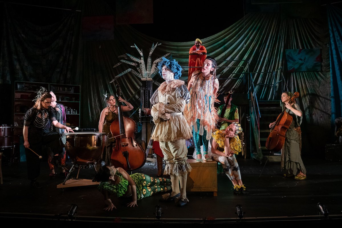 chrisorourke13's tweet image. The Nightingale and the Rose @civictheatre 4 stars **** 
"...a sumptuous, bittersweet joy...opera straight from the heart..." 
theartsreview.com/single-post/20… 
@EverymanCork @LimeTreeTheatre #TheNightingaleandtheRose #opera