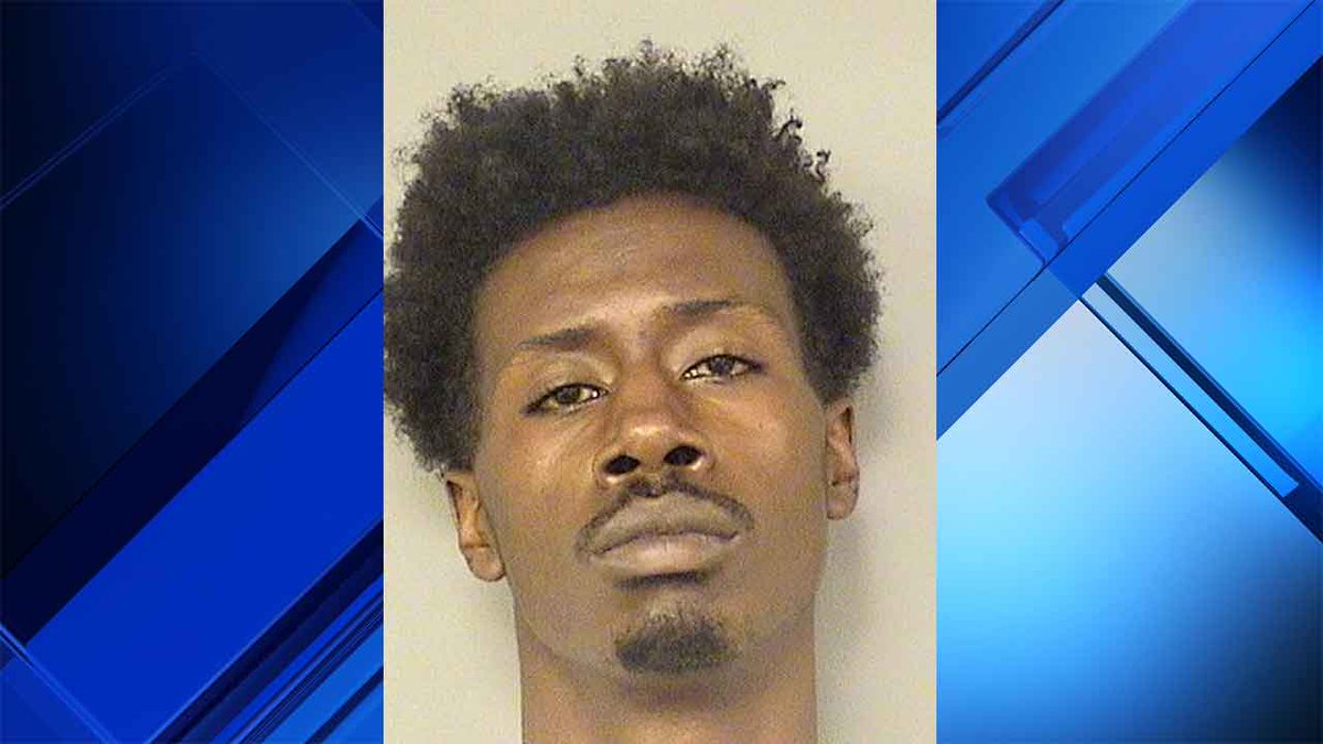 Claiming years of abuse, South Florida man fatally shoots mother's boyfriend bit.ly/2PS6Bve?utm_so… https://t.co/wsYs4GyvlX