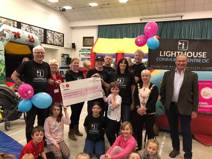AlusenCornwall's tweet photo. We are delighted to have worked with The Lighthouse Community Centre CIC to secure a £10,000 grant from the National Lottery Awards for All programme. Our thanks to the players of the Lottery for making this award possible @BigLotteryFund #fundraising #communities @liskeard_today https://t.co/a10kxdr6tS