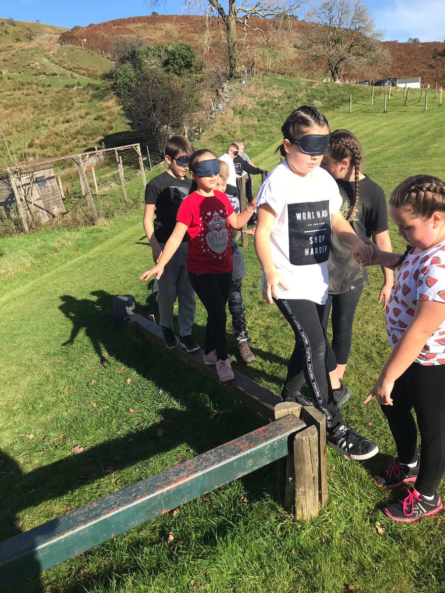 marys_rc's tweet image. Team building activities @Illtyds_rc #resilientlearners ☀️🍂#developingconfidence