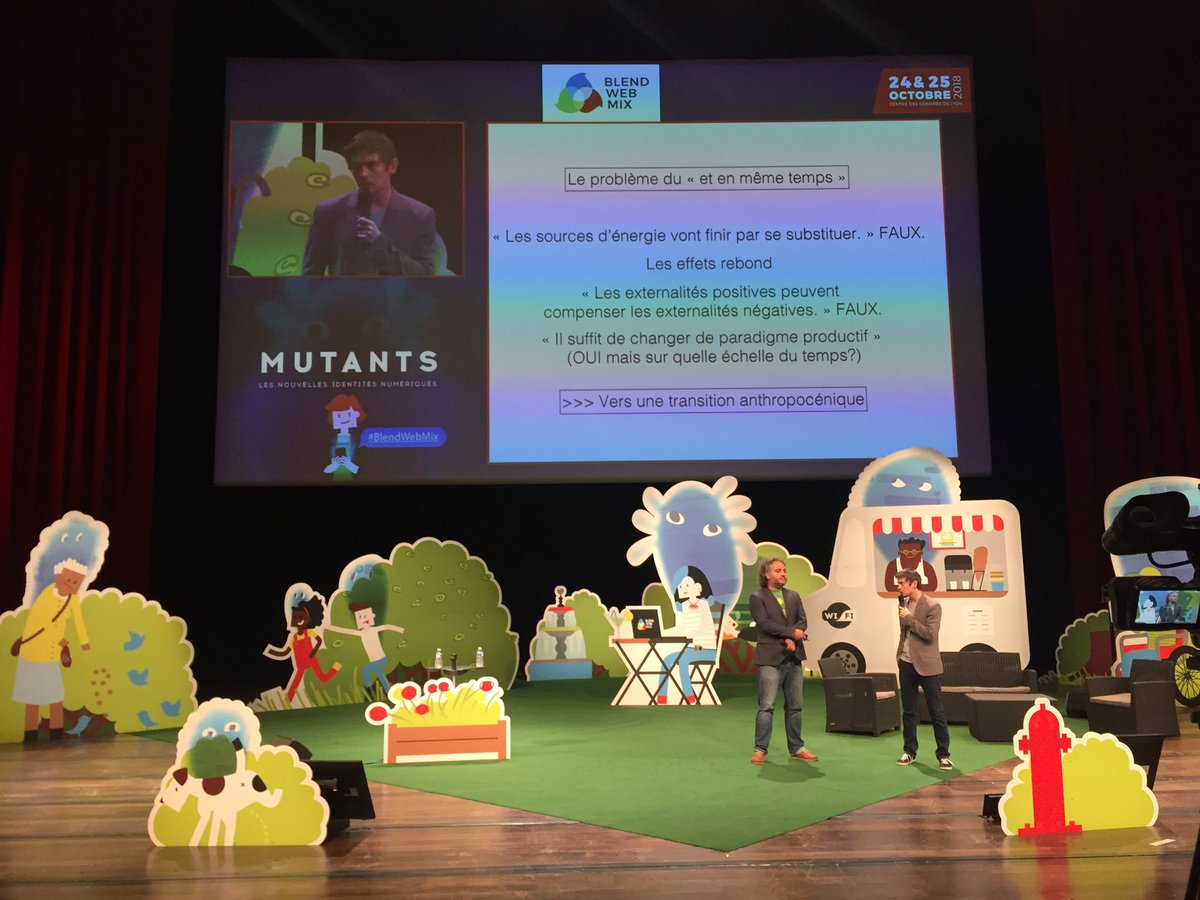 FredericBechet's tweet photo. Le problème du « en même temps » c’est maintenant au #BlendMutant #BlendWebMix https://t.co/vztPGYXXnu