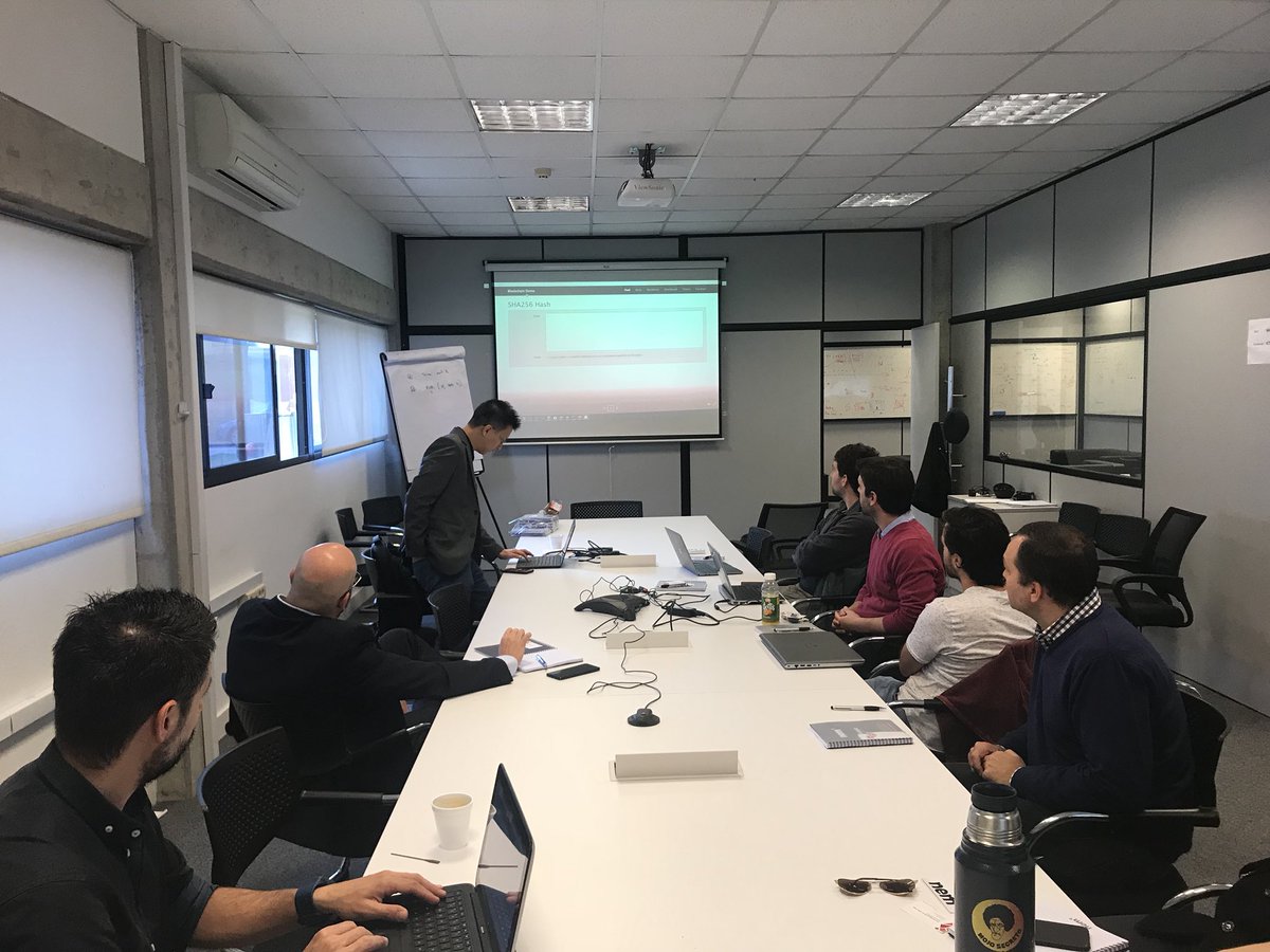 ivarese's tweet image. Starting new training day! NEM blockchain Uruguay!! #BlockchainAccelerator #BlockchainEnUruguay  @NemEspanol @NEMofficial