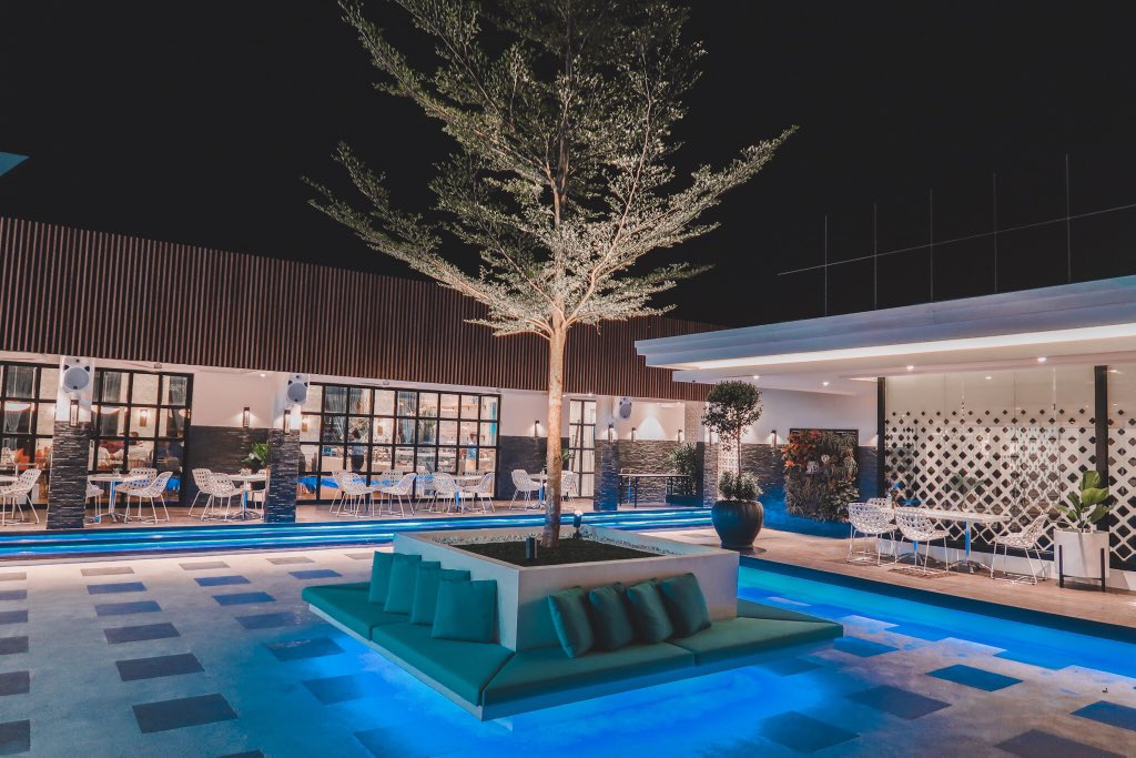 goradify's tweet image. 🎭⚡️ #masskaratakeover festival venue is bomb!!! 📍Stonehill Suites, Skydeck @SpectrumPH