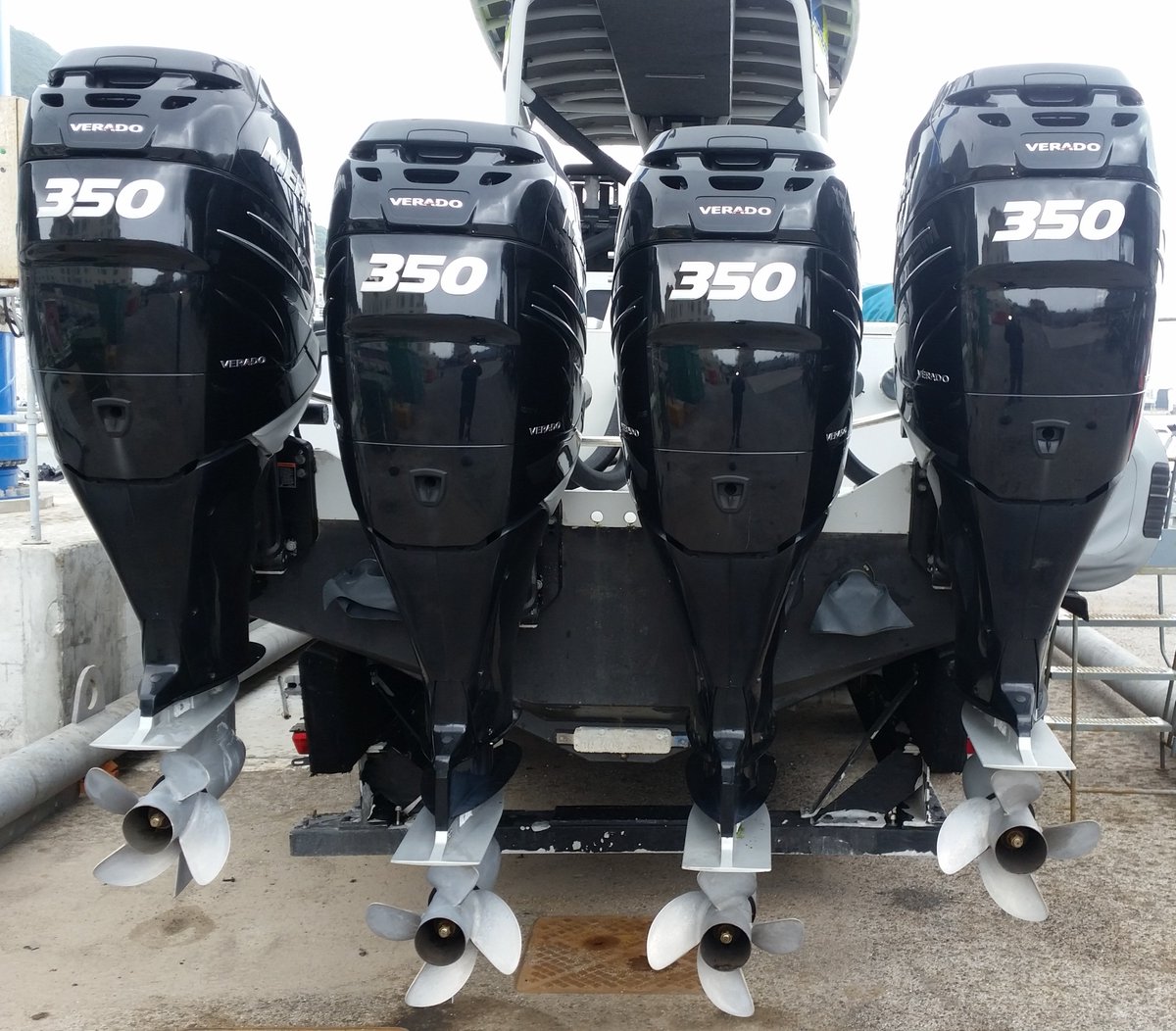 RGPolice's tweet photo. 1400 horsepower of law enforcement capability, but it's still down to our crews' dedication and skills. #RGPMarine #RGPcommunity #RGPCrime #Gbraltar https://t.co/5bKgzBds74
