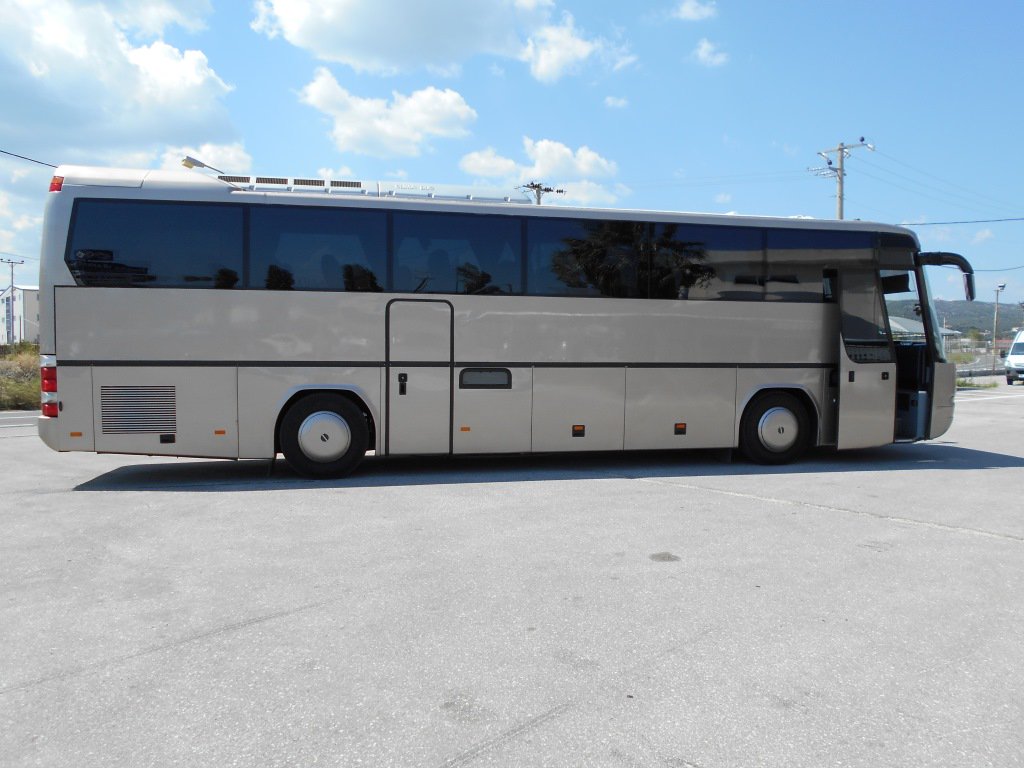 Neoplan N316, 2000, 1.300.000 km, Manual, Diesel, 53+2+1 seats, Euro 2 # neoplan #bus #tourism #transport #aprenta #sales #greecepic.twitter.com/SuqlXvMovK