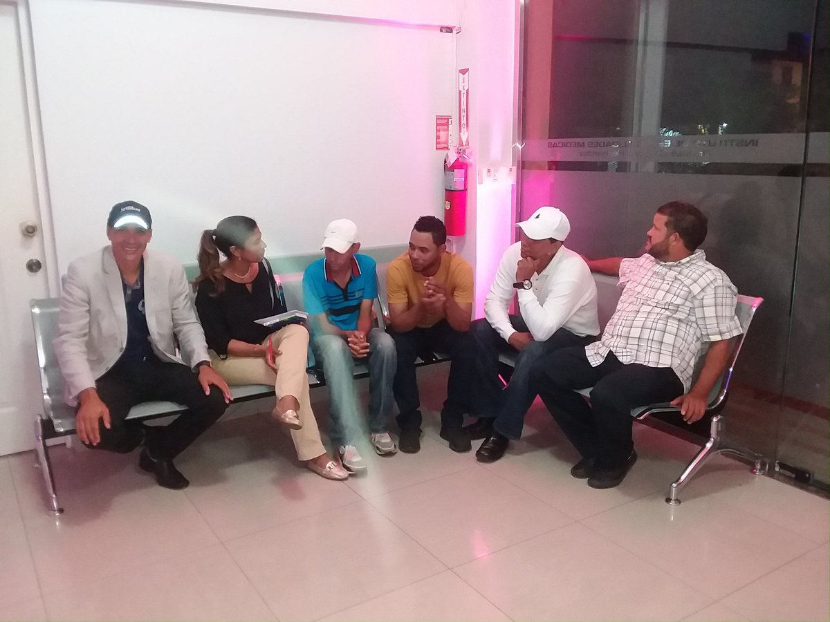 WinstonPaulino1's tweet photo. Los logros de una organización son los resultados del esfuerzo combinado de cada individuo.#JCIMOCA84.#JCIREPDOM.#EmpoderandoCiudadanosActivos. https://t.co/n4M51nACNo