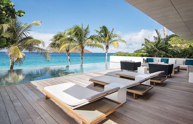 Couldn’t agree more ☀️Repost from @sibarthvillas - We can’t think of a better place to wake up, than in the new, Villa Wake Up. 🌅 One of the most luxurious villa rentals on the island, it is right on the beach of Flamands. 🏝 The list of features for … ift.tt/2Rh9aYb