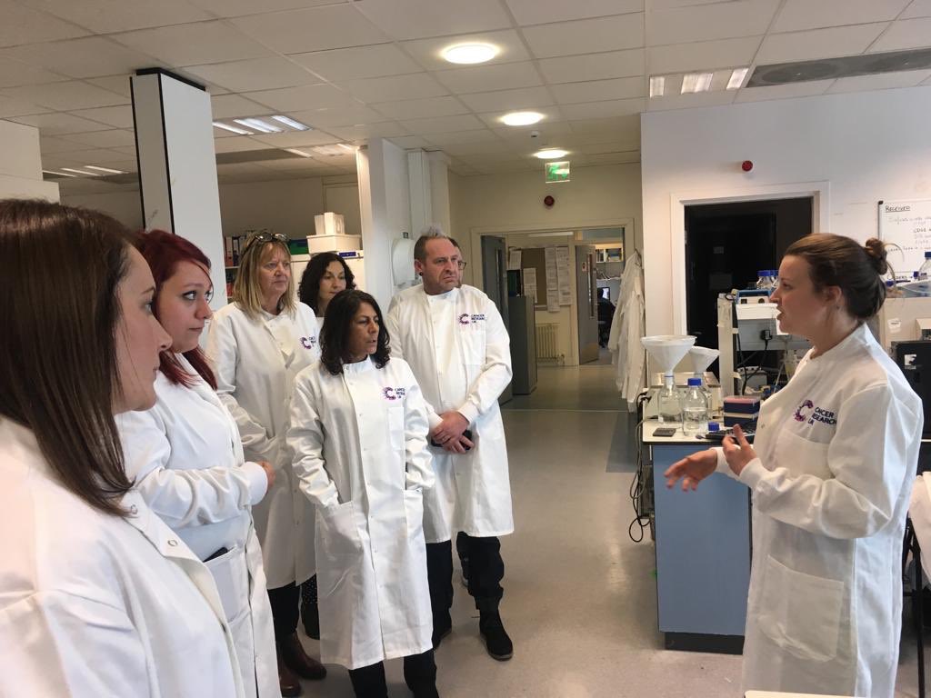 LucindaCRUK's tweet photo. Fantastic to have our Area Meeting at the #EdinburghCancerResearchCentre at the #WesternGeneral today. Thanks for having us @CRUKEastScot #ShoppingSavesLives @JuliaStewardson @missgillbe1 https://t.co/IQLScmmyR5