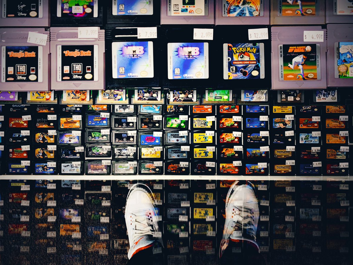 vintage video game store