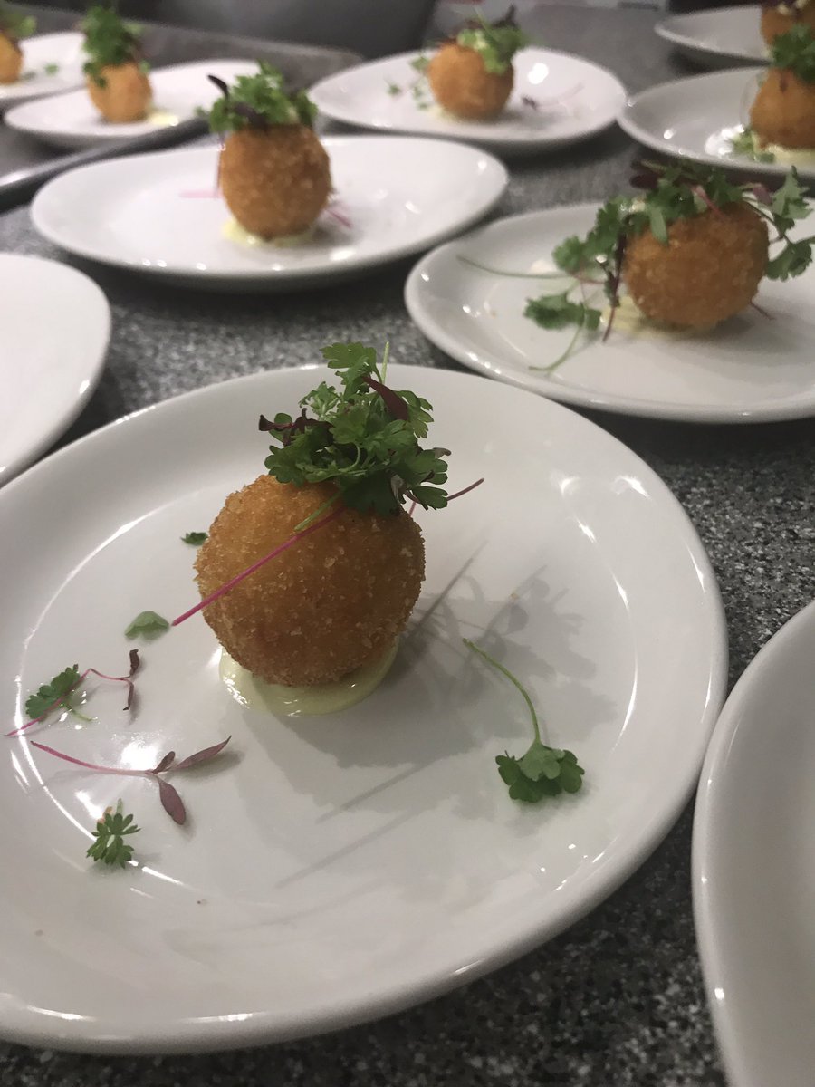 bonappetweet's tweet photo. There are still some amazing salted cod croquettes available from @one65sf on #tenderloin #GuestChefSF tweet and use #ONE65TakesTwitter for a chance to win a $250 gift certificate for their operation which is coming to SF later this year. https://t.co/7ruA2TdV9w