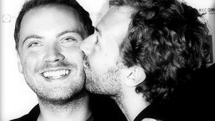 A very happy birthday to Chris Martin and Gwyneth Paltrow s son Apple - 18 today! 