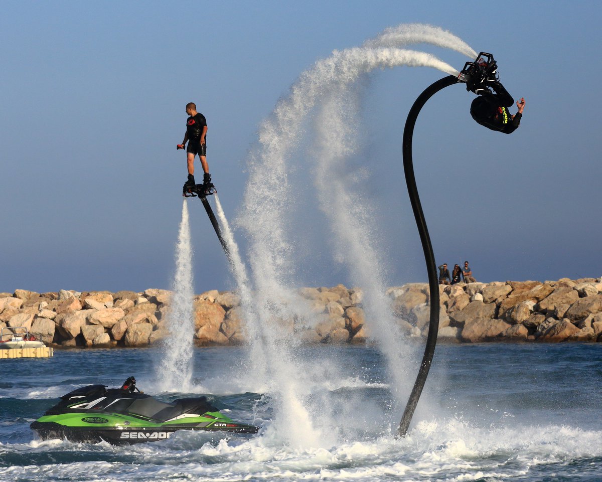 cyclopsgear's tweet image. Rollin' over with Team CG flyboard extraordinaire @tonysbeach_ + CGX3