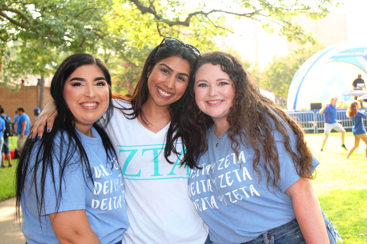 Happy Founder’s Day to our lovely neighbors &amp; CPH sisters <a href="/UTADeltaZeta/">UTA Delta Zeta</a>💗 
We hope today is filled with lots of sisterhoood and love! 💖💚🤩