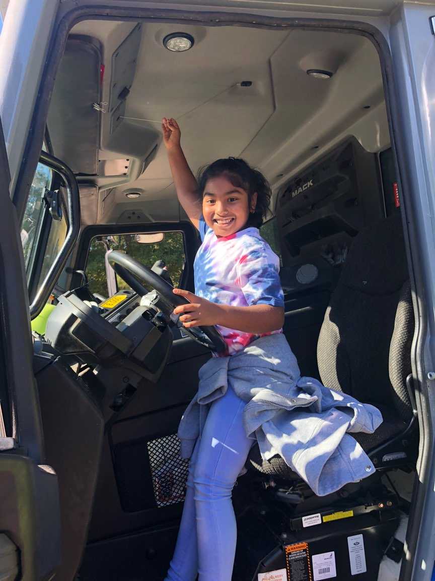 Brooks Museums ES tweet media