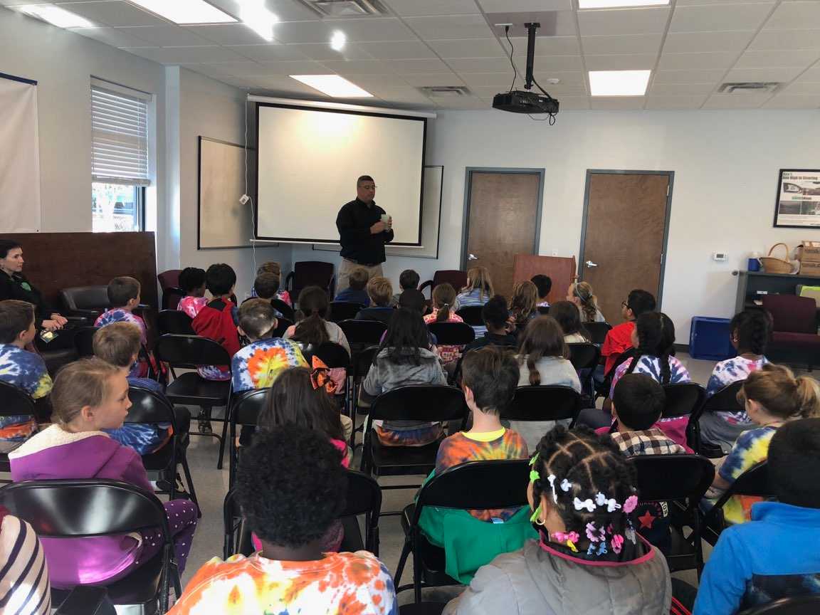 Brooks Museums ES tweet media