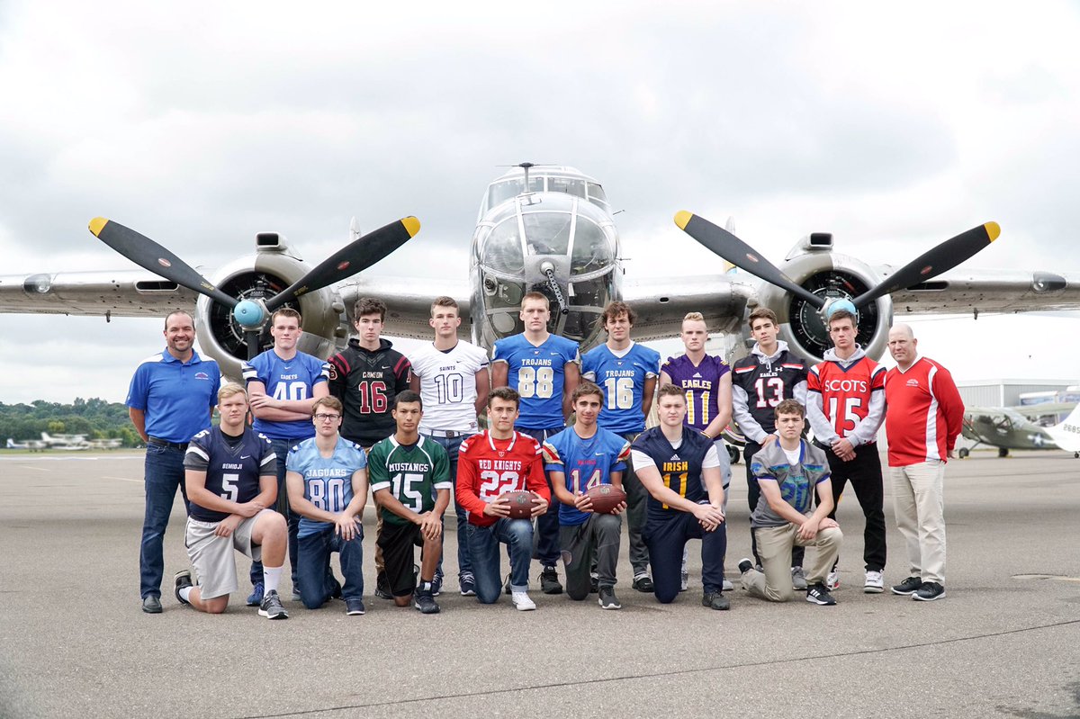SpecialTeamsFB's tweet photo. Official photo of the 7th Annual Minnesota Bomber Class (2018).  Congratulations to those of you who earned a spot! #STFAsquad https://t.co/VNTcjvHiXD