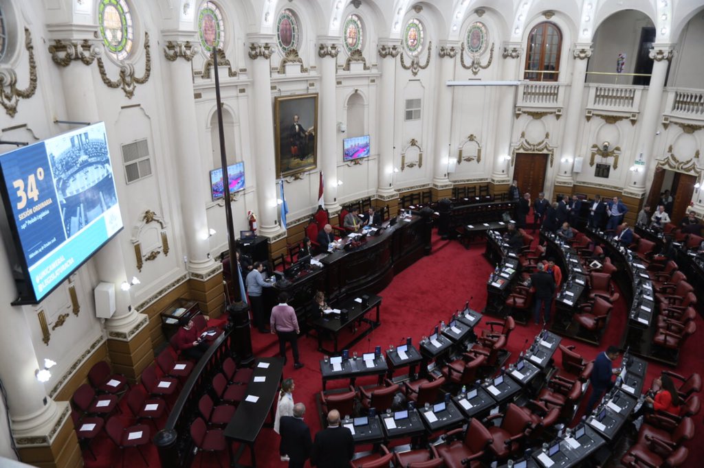 BloqueHUpC's tweet photo. Con el objetivo de eficientizar el uso de los bienes inmuebles del Estado provincial, aprobamos la ley que regula su ordenamiento, informatización y transparencia !
.
.
.
#BloqueUPC
#Unicameral https://t.co/ABB3ptcFXe
