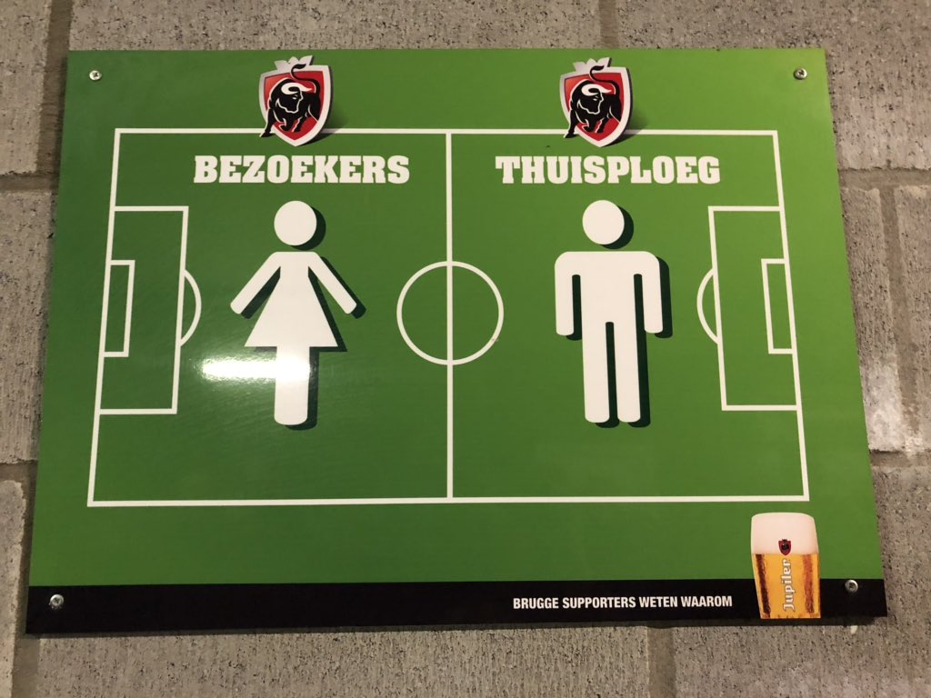 EllenBerghe's tweet photo. @jupiler @ClubBrugge tijd om jullie communicatie een beetje 2018 proof te maken???? #ookvrouwengaannaarvoetbal #21stcentury https://t.co/uGfuM5mWgH