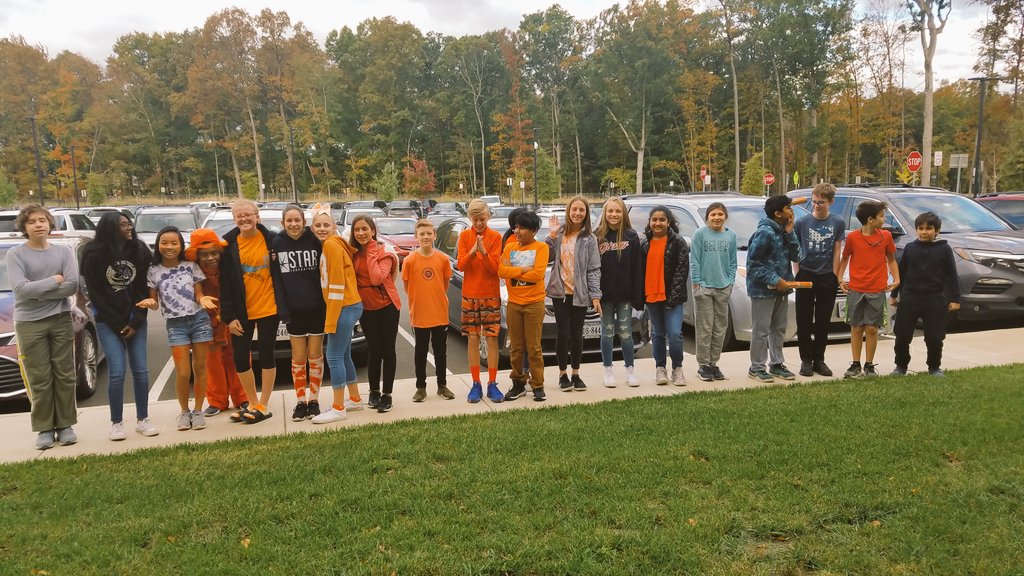 CherryReads's tweet image. #CLIMBtounity #CLIMBtogether 
It&apos;s unity day at @BAM_MS_Official!