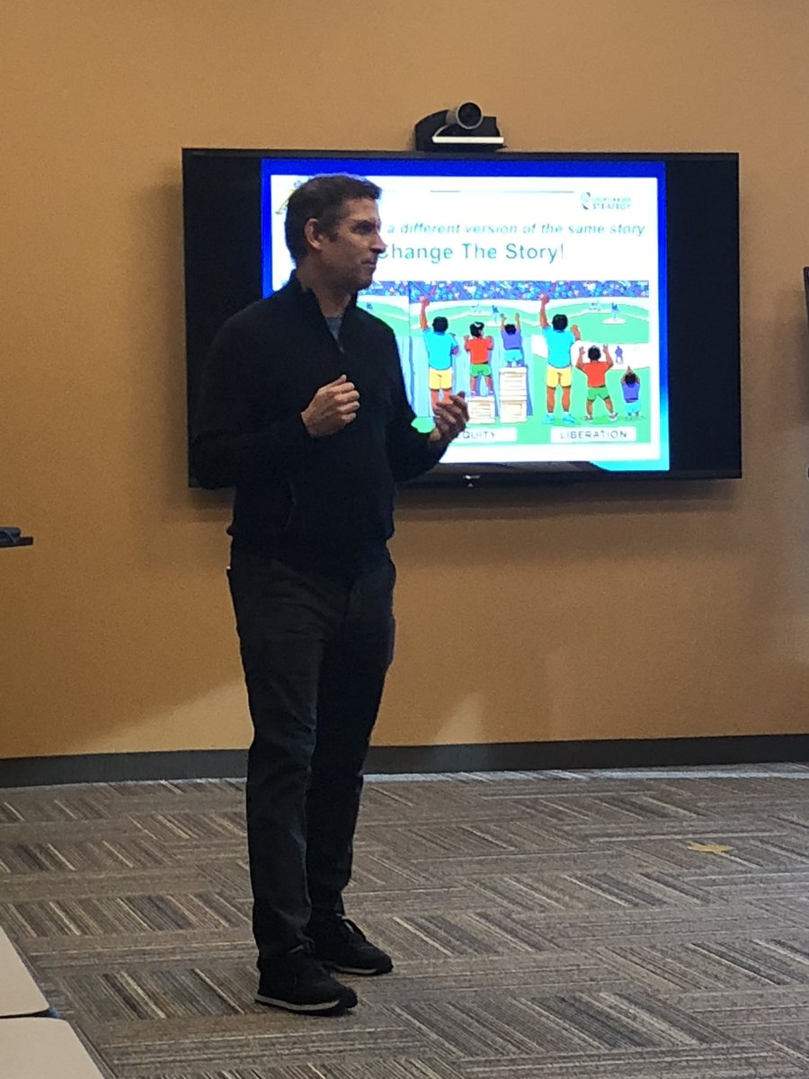 mnwangs's tweet photo. “Out of every 7 jobs being created, 1 of them is paying a living wage.” Spending the morning with @pgorski  @ResourceStCloud https://t.co/3Ighbb2weU