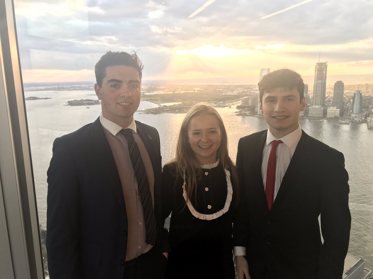 GlobeGreener's tweet photo. Day 2 in NYC in the @GoldmanSachs HQ. What a view ! @TCDTangent https://t.co/YDzLJJzPTv