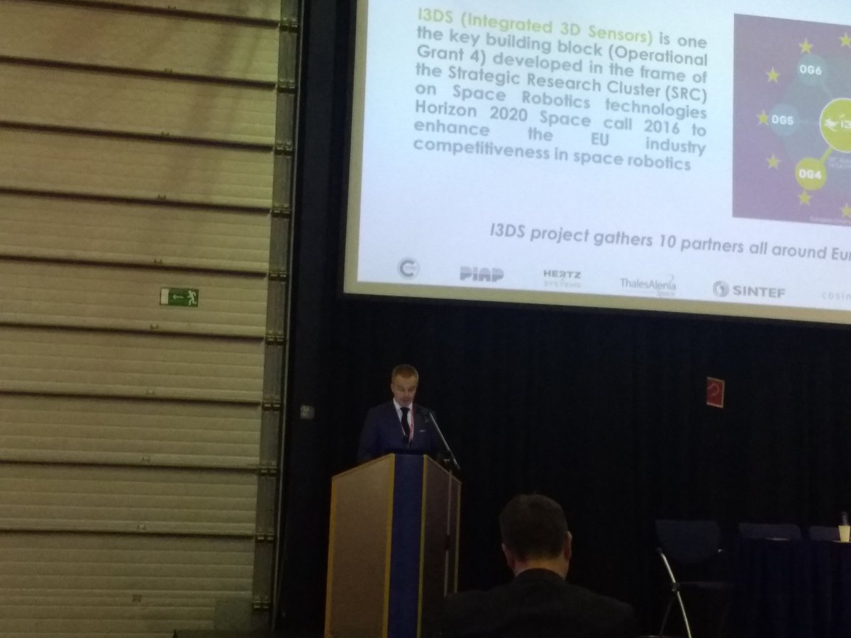 Golans_mom's tweet image. .@PIAP_Space @imperator_jarek presents I3DS: Integrated 3D sensor suit for #OnOrbitServicing #2018csid