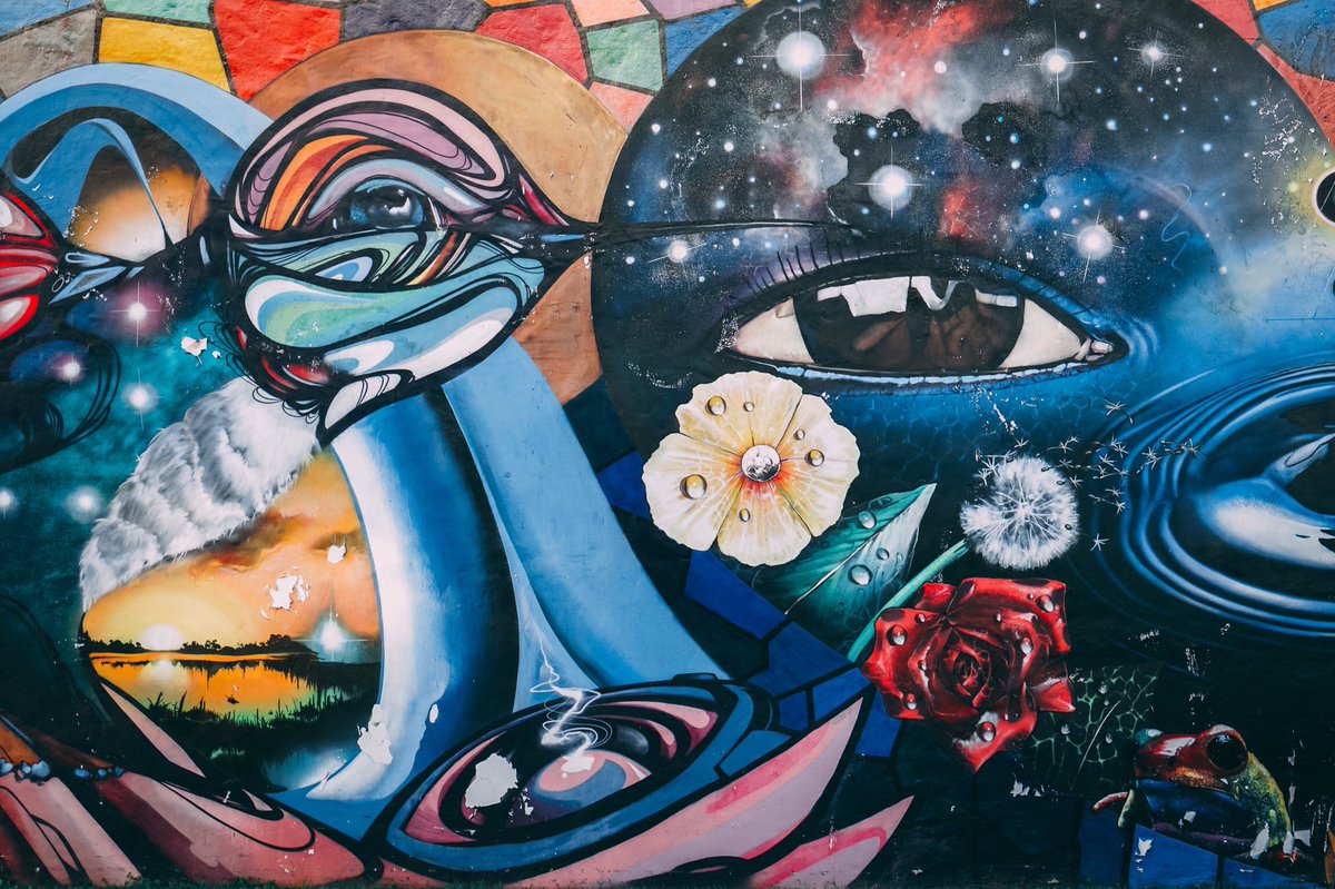 theskooligans's tweet image. street art.