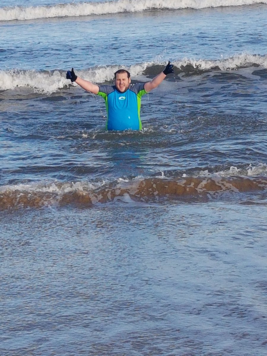 James_Abbott7's tweet photo. I'm all Repaired going into the waves on the beach , #SouthShields , #GrecoSurf , πββοΈππ https://t.co/0xUHccoF1b
