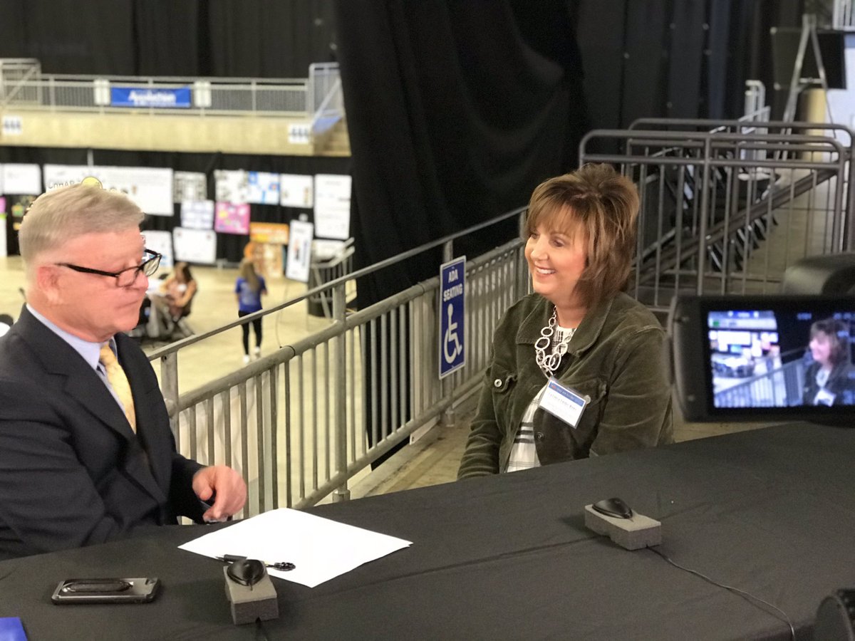 OwensAuxier's tweet photo. Interview with @latonya_rowe about her classroom Invention Station #ARIFIRE #STEM #EducationInnovation https://t.co/PVPOn5o9CZ