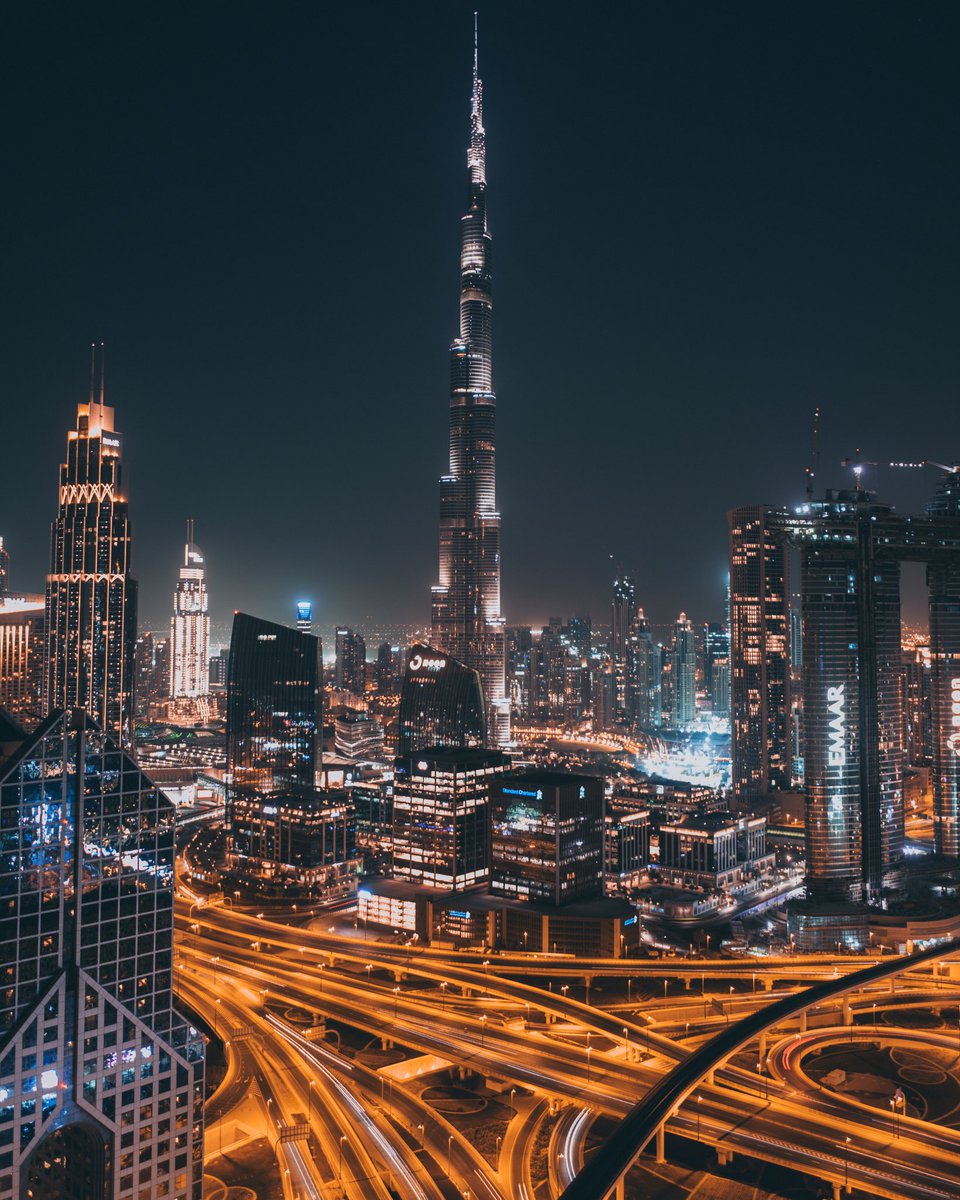 Land of the giants #Dubai