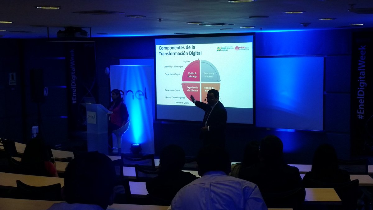 anacubasv's tweet photo. #EddieMorris: Visión y Liderazgo, Personas y Procesos, Modelo de negocio y Experiencia del cliente son los 4 componentes de la #TransformaciónDigital. #EnelDigitalWeek https://t.co/ggVDtjRGfM