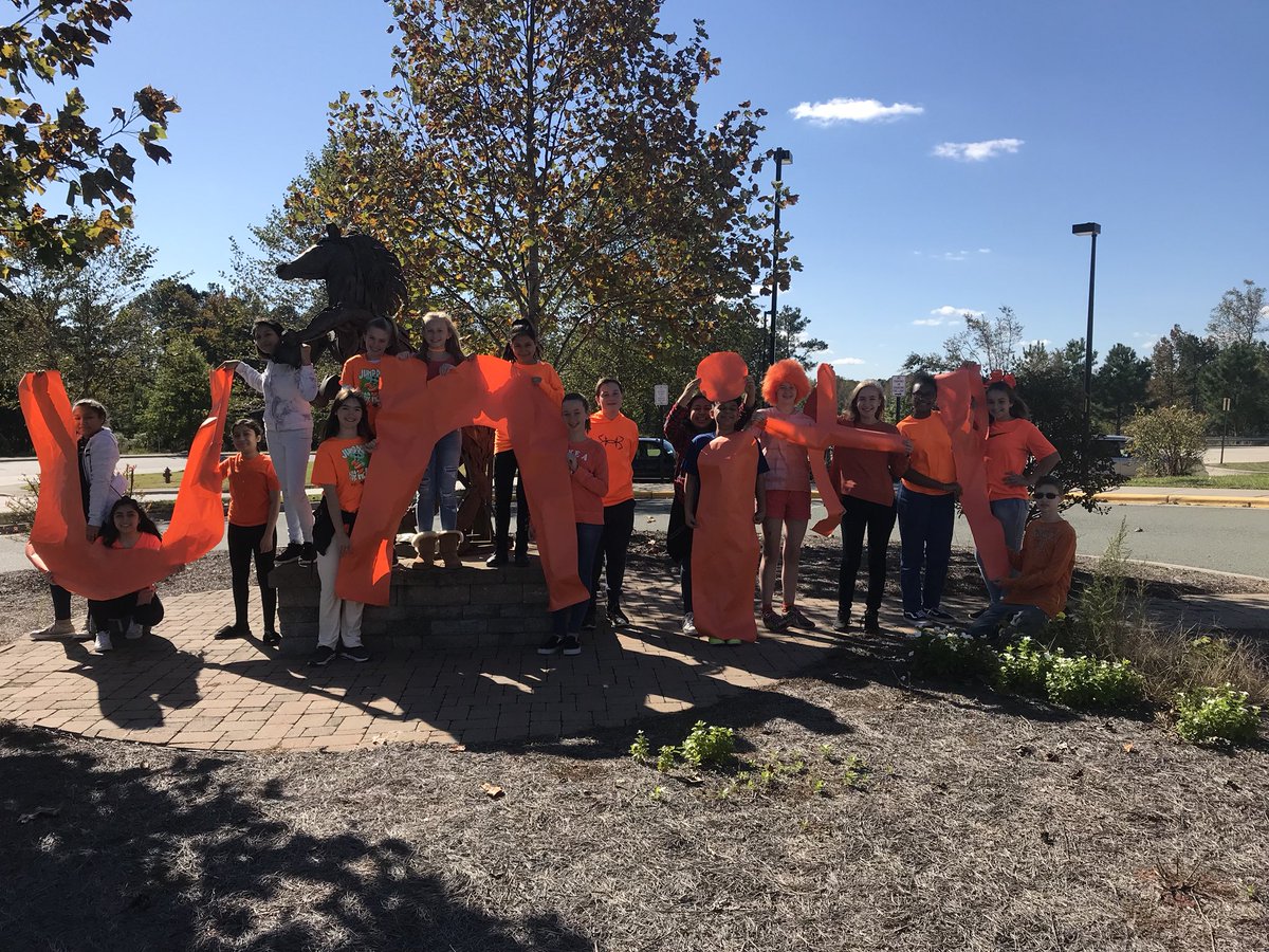 MBPollard's tweet image. Celebrating Unity Day at MBP! #CCSUnity