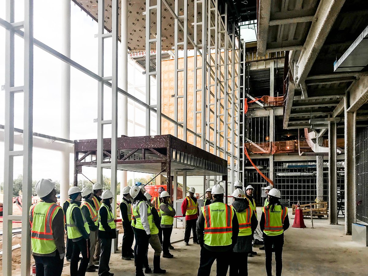 TowerPinkster tweet media