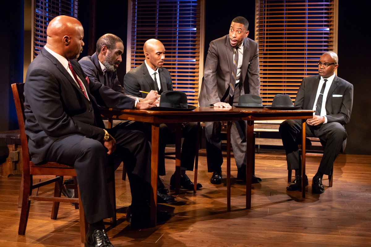 ESTnyc's tweet photo. โThere is a lot of humor and thereโs a lot of humanity in the storytelling and the performances.โ
-@shawnrandall (far right) on @dubjackharper's #TRAVISVILLE
Watch the full interview with Shawn and @dennybess! https://t.co/HlWqNOO35O https://t.co/nDOnY8Bz8q