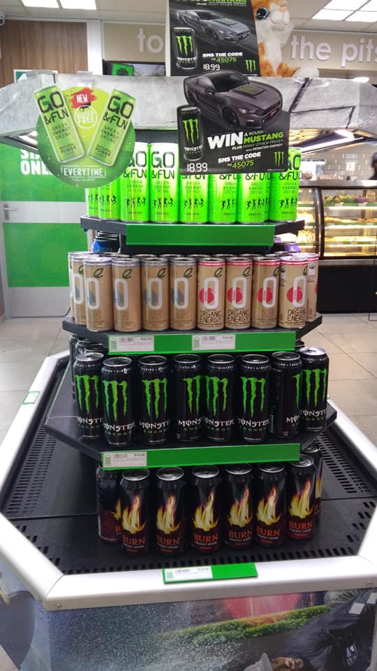 goandfunsa's tweet photo. Port Elizabeth, we're finally here! GO&FUN is now available in these fine Freshstop stores: Centenary, Greenbushes & P.E. Convenience @FreshstopSA @TaHlubi @ThabisoNgozwana
#EverywhereYouAre
#AnytimeYouWant
#EverythingYouNeed
#EveryoneLikesIt
#AmazinglyGoodTaste https://t.co/r9rHnelGuX