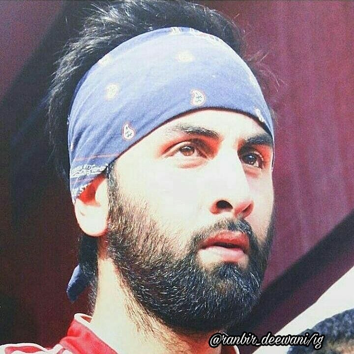 Ranbir_deewani_'s tweet photo. ππomg!!!! he is sooooo handsome π», hotπ₯π and cute at the same time πππ. LY BIR π₯πΈπΈπΈ
.
.
.
.
.
.
.
...
.#waheguru ji plzzz keep blessing him β€οΈ
.
.
..
.#ranbir #mylove #cute #handsme #world #hisexpressions #hislooks #hischarm #fan #biggestfan #merijaan https://t.co/GmdMMQ9gwI