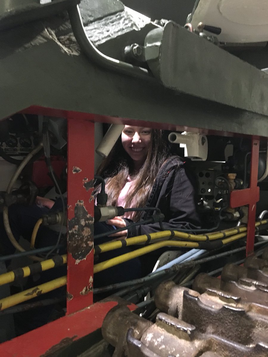 LauraGoltz2's tweet image. A great time at Base Borden! #bmlsslearns @infobml #TLDSBlearns @bmlhistory