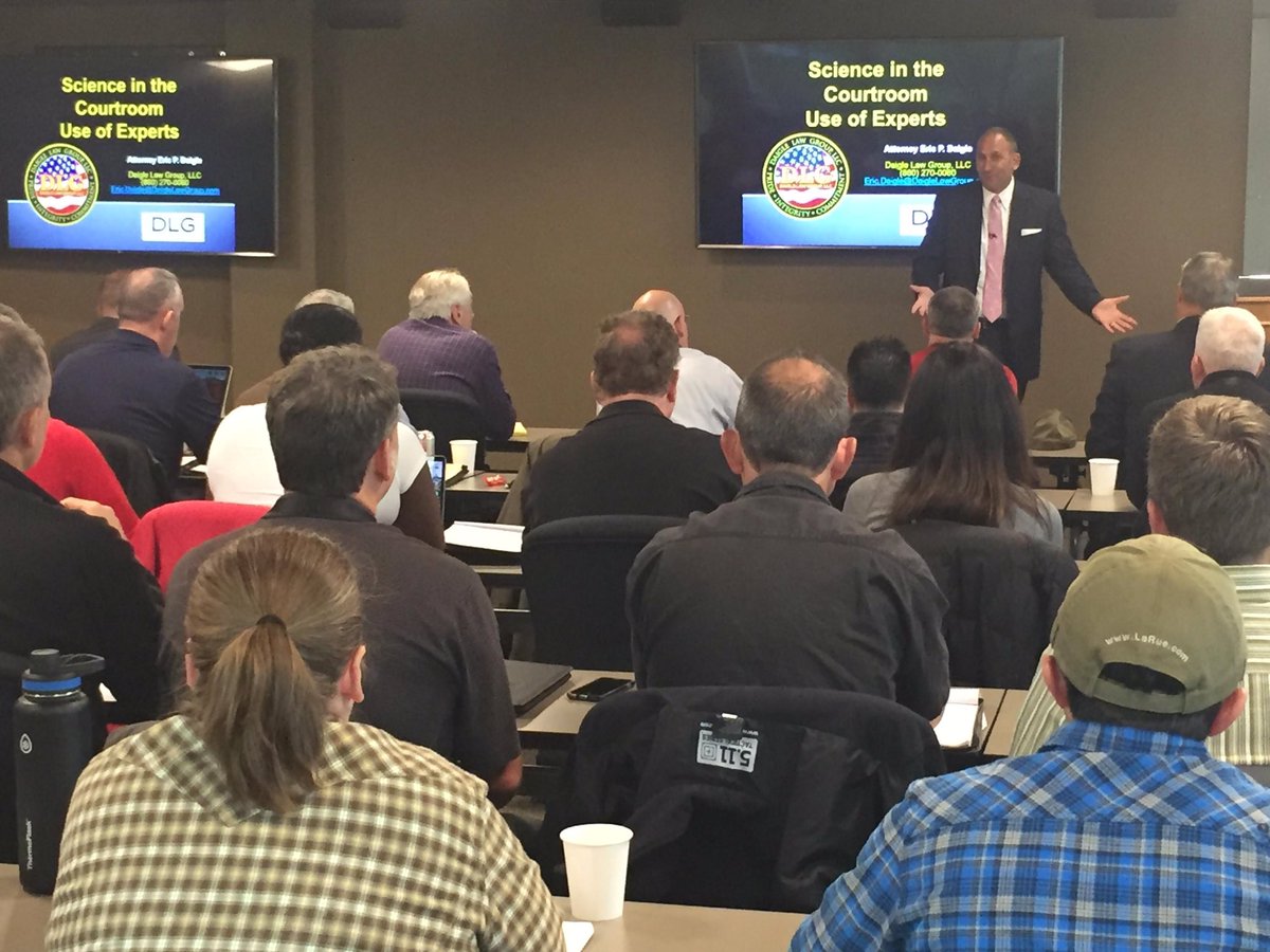 forcescience's tweet image. Eric Daigle presenting  "Science in the Courtroom" today at the Force Science conference in Chicago addressing the evaluation and the admissibility of human factors science and the use of video in the courtroom. #ForceScience #humanfactors #LawEnforcement