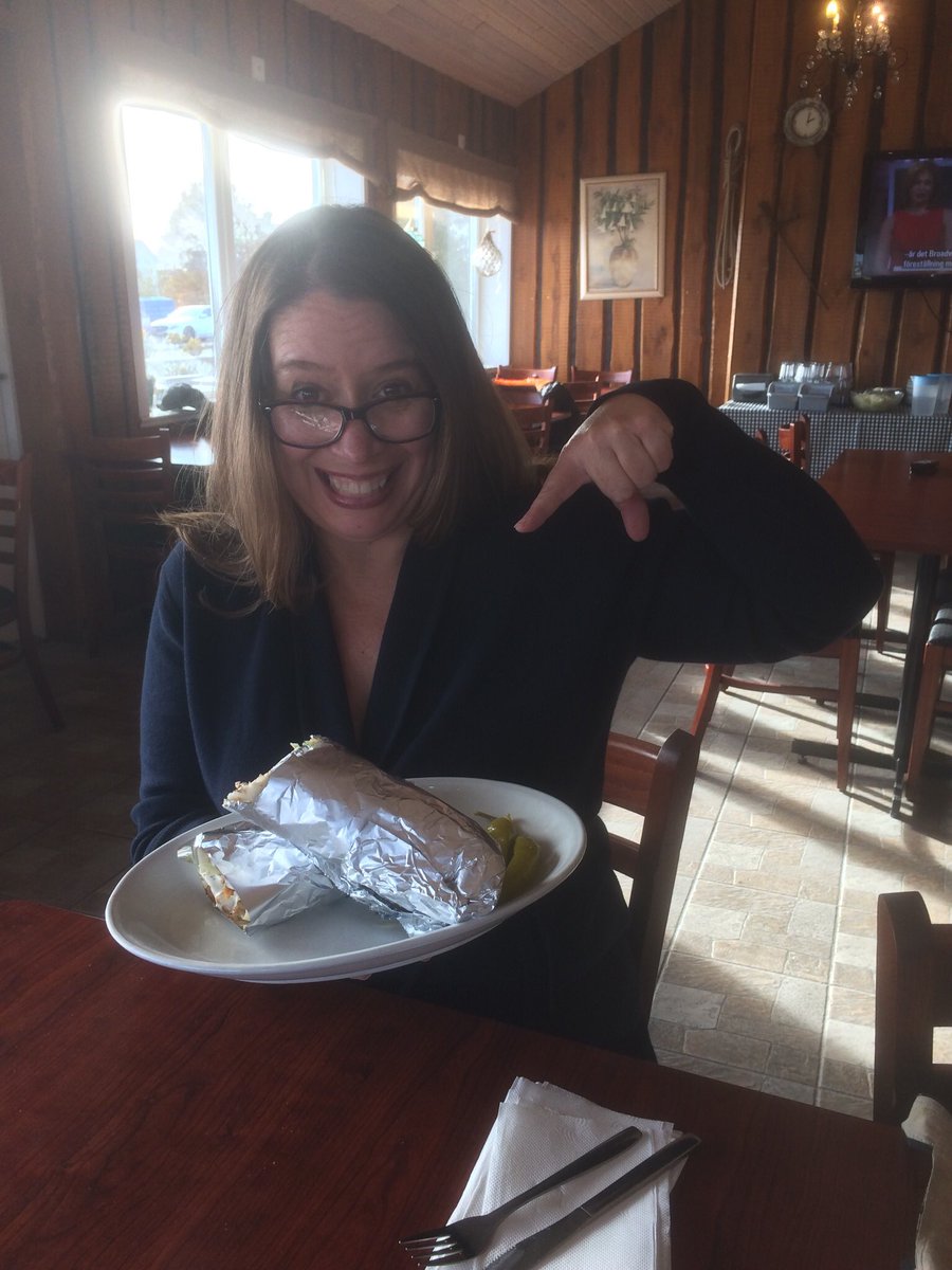 LeanneStewart's tweet photo. Seriously. They should warn you when you move to Sweden that once you eat a #KebabRulle you will want one at least TWICE a week. #ExpatFood https://t.co/7Jnif5j6GJ