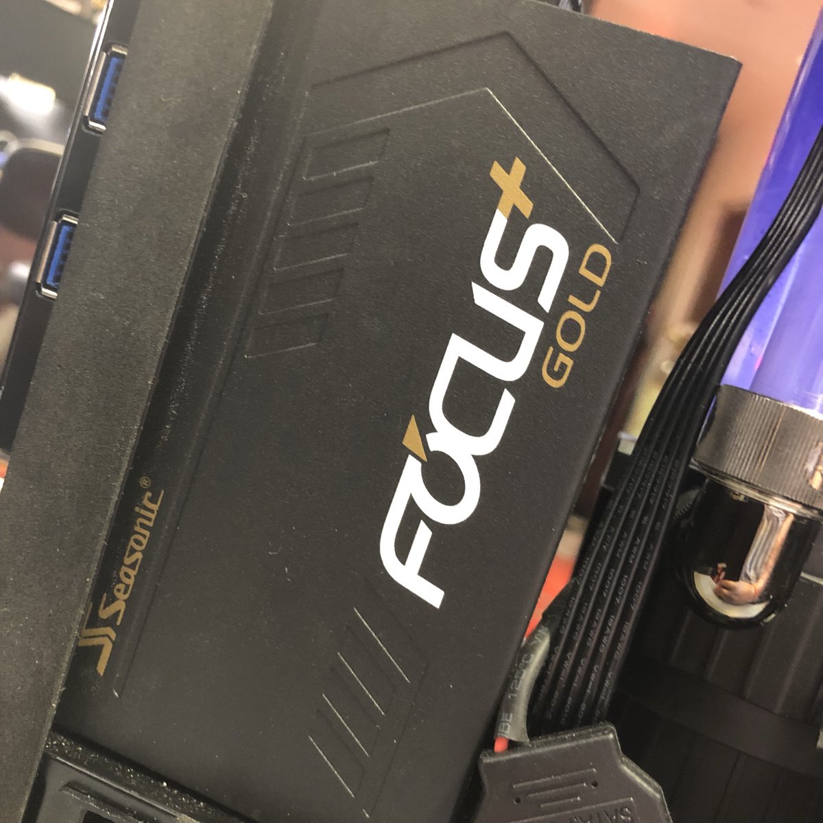 OverkillGame's tweet image. People don’t understand the importance of a solid power supply. You go cheap on a power supply, it could fry your system or cause issues. Always try and go gold, if possible! @SeasonicPSU #iRepairFast #custompc
