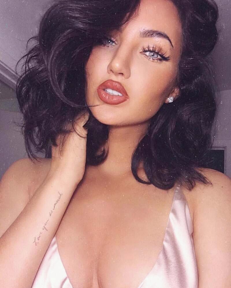 itshalcro's tweet image. What attracts you the most in someone's appearence or intelligence ?