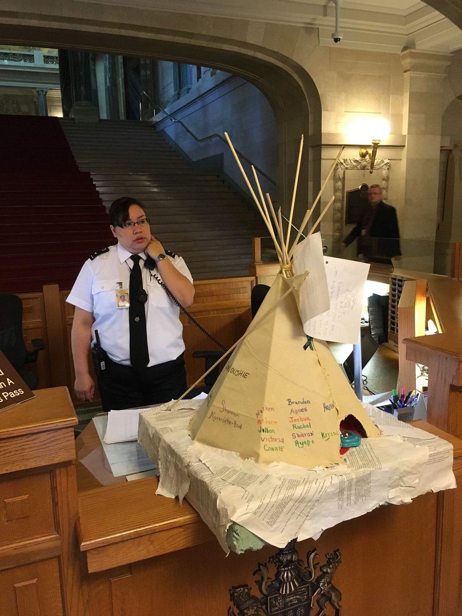 SCAR_Regina's tweet photo. @ctvregina Camp: Justice for Our Stolen Children delivered a message and a  gift this morning @PremierScottMoe on Throne speech day! https://t.co/G4oh7va9c1