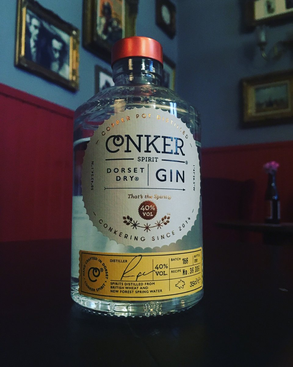 Prince_Moseley's tweet photo. Great to meet the good folk of @ConkerSpirit &amp; sample their superb product. Try it yourselves alongside many more at The Winter Gin Festival. Get your tickets now:  https://t.co/T8Moncb54f #WGF18 https://t.co/cOZ5t7GbQY