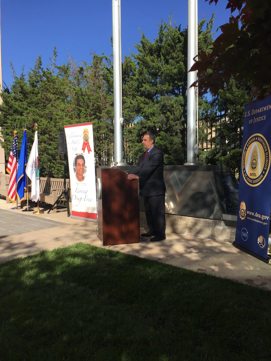 DEASTLOUISDiv's tweet photo. @DEASTLOUISDiv In celebration of Enrique "Kiki" Camarena's legacy, DEA St. Louis Special Agent in Charge William Callahan hosts St. Louis community leaders in a flag raising ceremony in support of #redribonweek. @ncada #talkaboutit #takethepledge #prevention @uscg https://t.co/ImIvb3lGYA