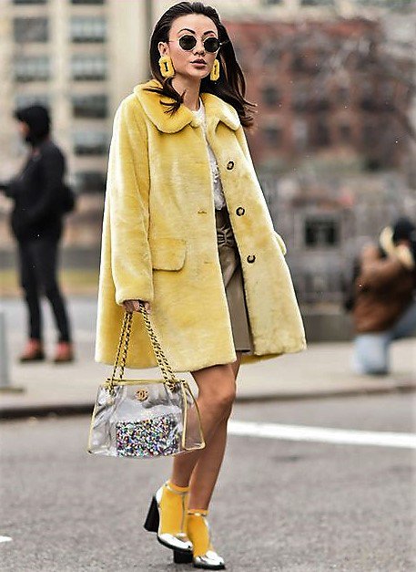 BellaModi's tweet image. Look super cute this #Fall with this great fashion advice by @marieclaire: 
marieclaire.com/fashion/news/g…

#Fashionadvice #fashionnews #style #Marieclaire #selfie