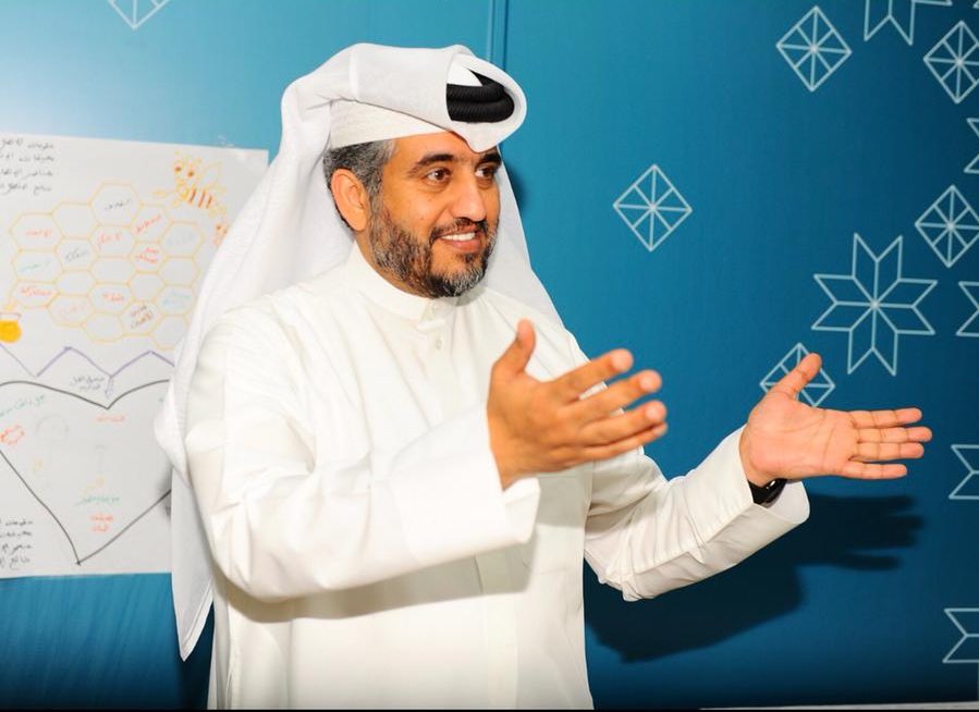 maljefairi's tweet photo. تعرفوا معي على #الدكتور #درع_الدوسري @dera_aldosari #المدر�� في مجال #الادارة و #القيادة هو من خيرة المدربين في #قطر 
#مدربو_قطر https://t.co/zf9NpGZ9jB