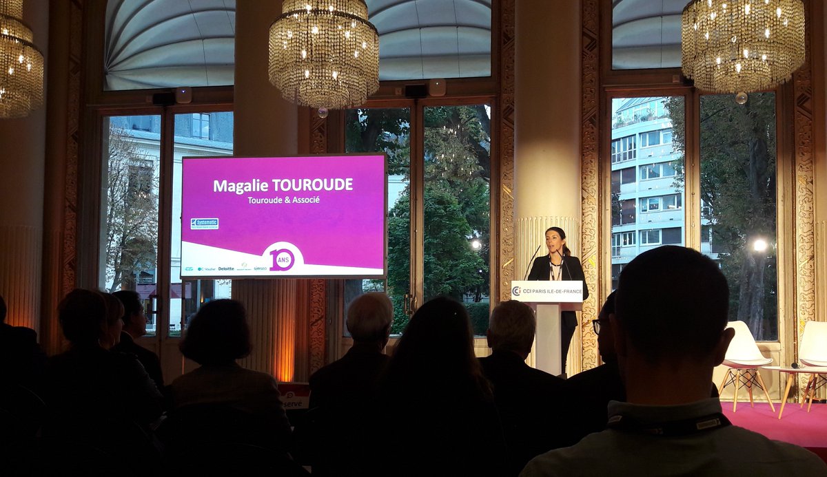 Pole_Systematic's tweet photo. 🚀#JAP18 [en direct] #keynote avec @Magali_Touroude 
@TouroudeAssocia nous parle de stratégie de propriété industrielle : comment se protéger @YesMyPatent ! https://t.co/Uv60uMpw0x