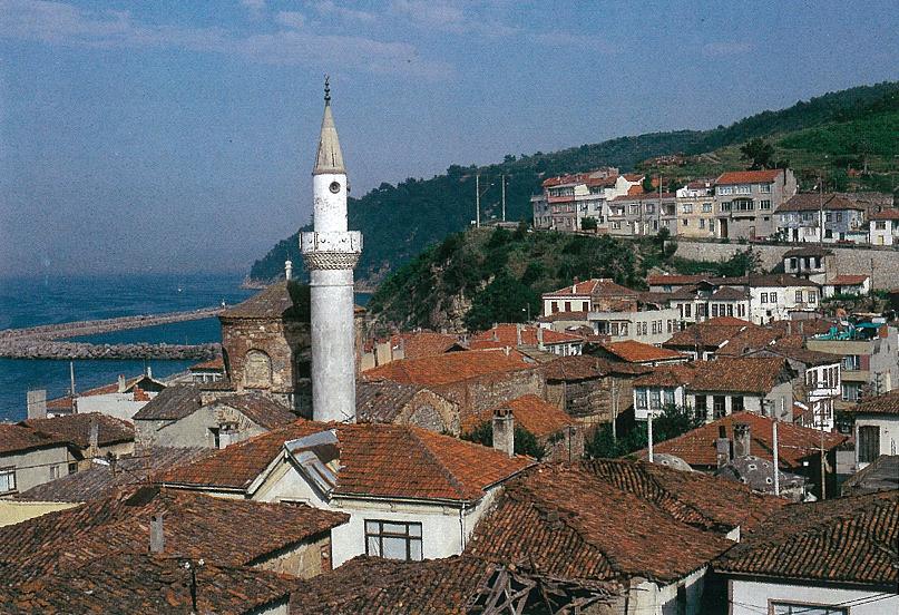 "1321 yılında #Mudanya'nın fethiyle Marmara Denizi kıyılarına ulaşan Osmanlılar #Rumeli ile karşı karşıyaydı."